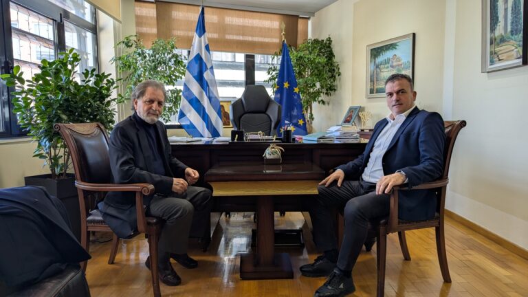 Ζητήματα τοπικής αυτοδιοίκησης στη συνάντηση Μαμάκου – Κατσαρού