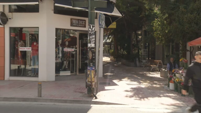 Βριλήσσια: Δύο συλλήψεις για απόπειρα διάρρηξης σε σπίτι γνωστού παρουσιαστή – Τραυματίστηκε ελαφρά αστυνομικός