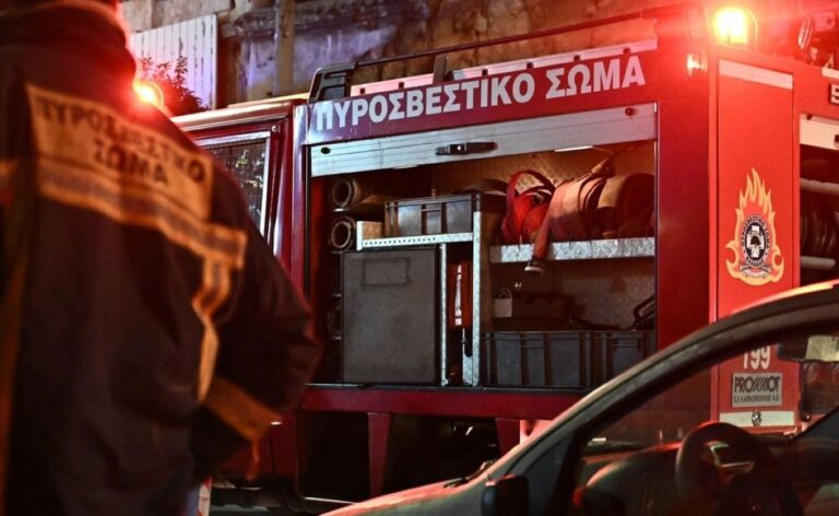 Πυρκαγιά σε μονοκατοικία στο Ρίζωμα Τρικάλων – Μεγάλες οι ζημιές