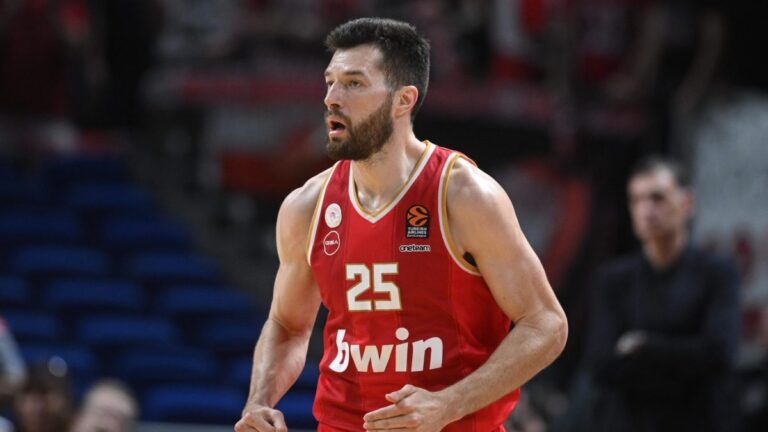 Euroleague: Ο Πίτερς πήρε στην πλάτη του τον Ολυμπιακό στο Βερολίνο και τον έστειλε στην κορυφή, 100-92 την Άλμπα