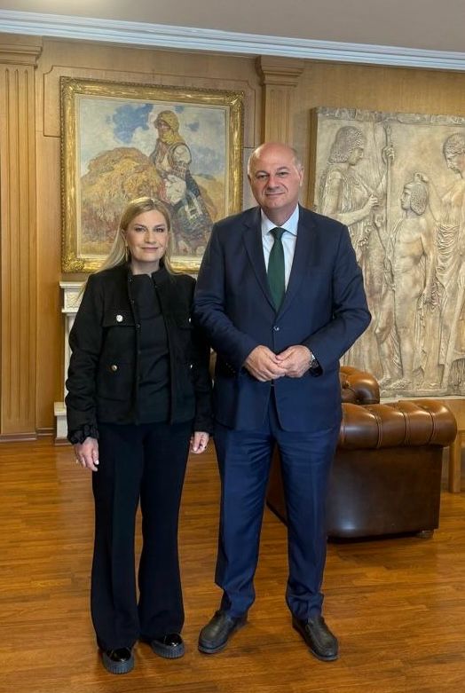 Συνάντηση για τις προκλήσεις που αντιμετωπίζουν παραγωγοί και κτηνοτρόφοι στα Χανιά
