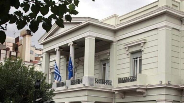 ΥΠΕΞ: Αναγνώριση της οικουμενικότητας της ελληνικής γλώσσας η ανακήρυξη της 9ης Φεβρουαρίου ως «Παγκόσμιας Ημέρας Ελληνικής Γλώσσας» από την UNESCO