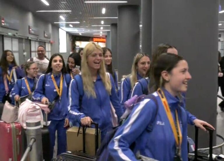 Θεσσαλονίκη: Άφιξη της Εθνικής Ομάδας Cheerleading με το χάλκινο μετάλλιο από το Παγκόσμιο Πρωτάθλημα στις αποσκευές