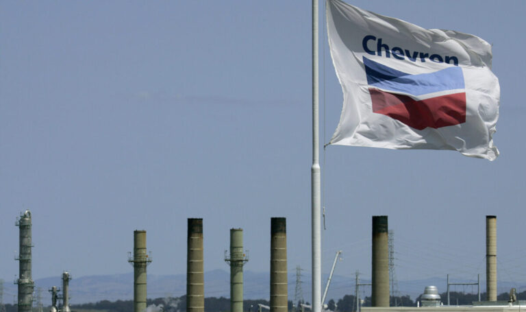 ΗΠΑ: Βαρύ πρόστιμο στη Chevron για τη ρύπανση στη Λουιζιάνα