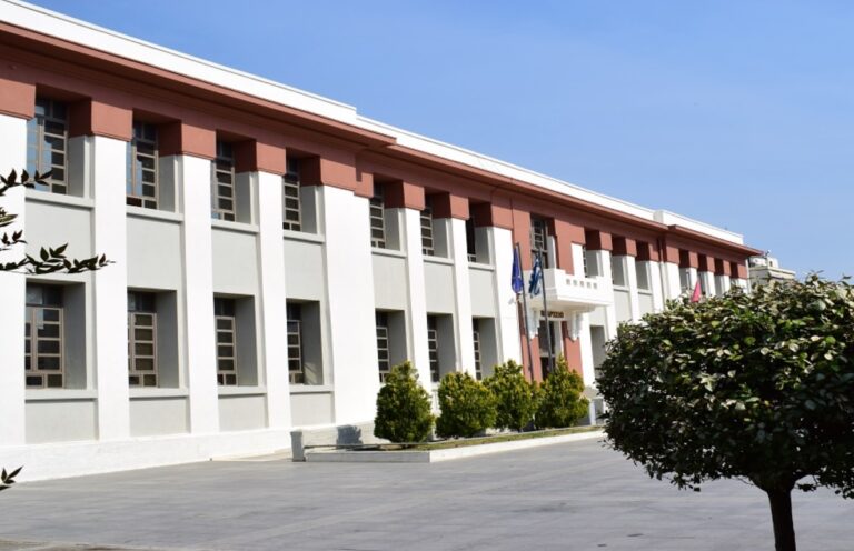 Ομόφωνο «ναι» του Δημοτικού Συμβουλίου Καλαμαριάς για την ανάπλαση της χερσαίας ζώνης του αλιευτικού καταφυγίου Ν. Κρήνης