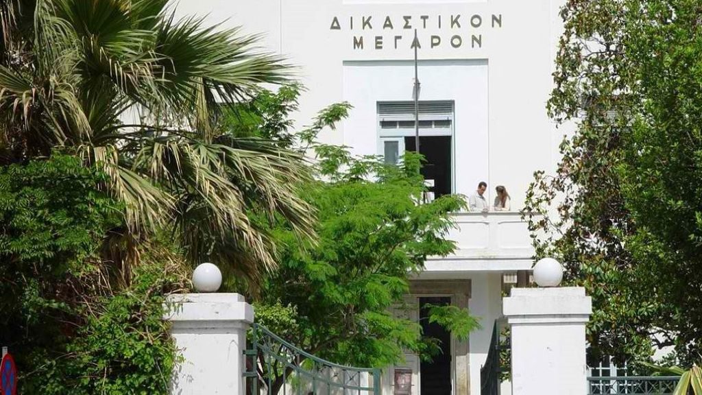 Αλμυρός Βόλου: Προφυλακίστηκε ο 50χρονος για την αιματηρή επίθεση με χορτοκοπτικό – Την Δευτέρα η απολογία του