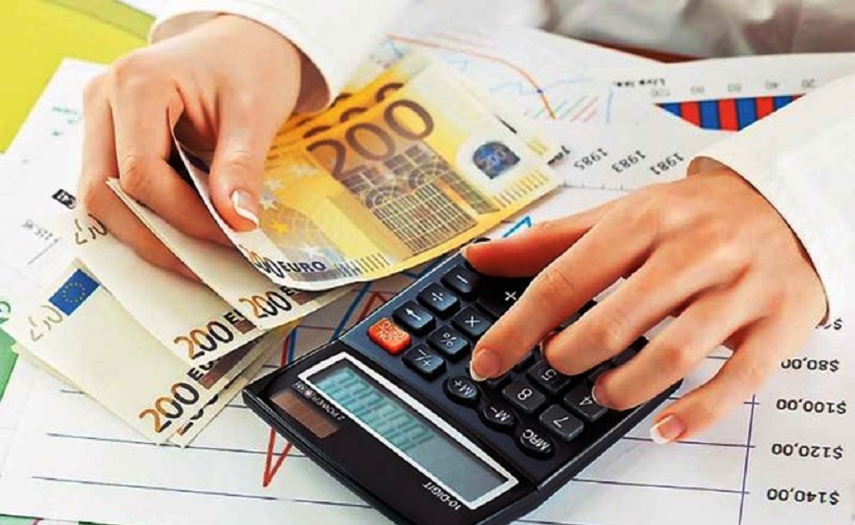 Είκοσι αφορολόγητα εισοδήματα για μισθωτούς και συνταξιούχους: Η λίστα που εξέδωσε η ΑΑΔΕ