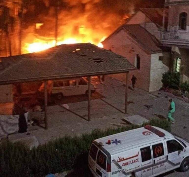 Το Ισραήλ βομβάρδισε νοσοκομείο στην πόλη της Γάζας – Τουλάχιστον τρεις ασθενείς νεκροί κατά την εκκένωση
