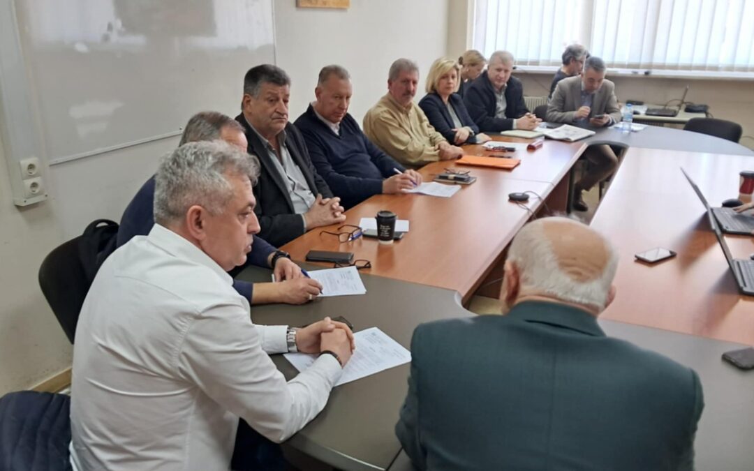 Αντιδράσεις δημάρχων της Ηπείρου για τον αποκλεισμό από το πρόγραμμα απασχόλησης 55+