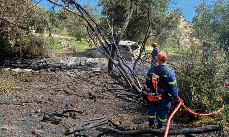 Κέρκυρα: Φωτιά που ξεκίνησε από αυτοκίνητο στο Μπαρμπάτι έκαψε έκταση με πουρνάρια