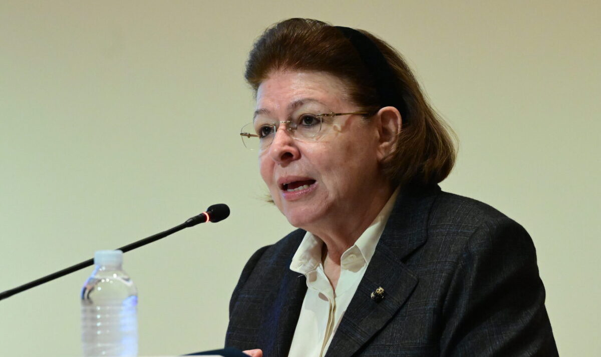Λ. Μενδώνη για την απώλεια του Δ. Ραυτόπουλου:  «Κορυφαίος κριτικός με μακρόχρονη και καταλυτική παρουσία»
