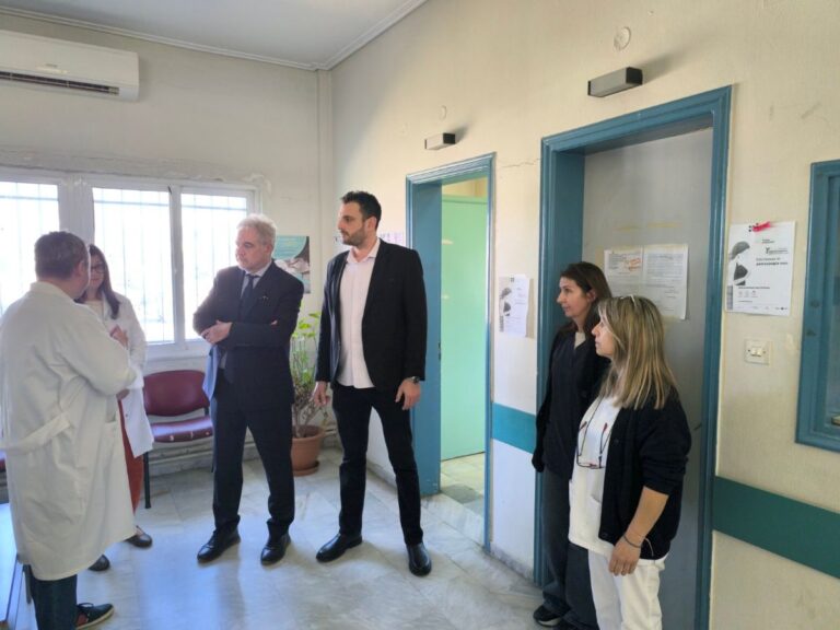 Παιδίατρο διαθέτει πλέον το Περιφερειακό Κέντρο Αμπελώνα του Δήμου Τυρνάβου