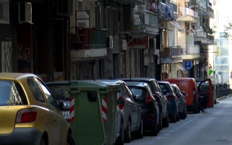 Ανάρπαστες οι θέσεις στάθμευσης στη Θεσσαλονίκη