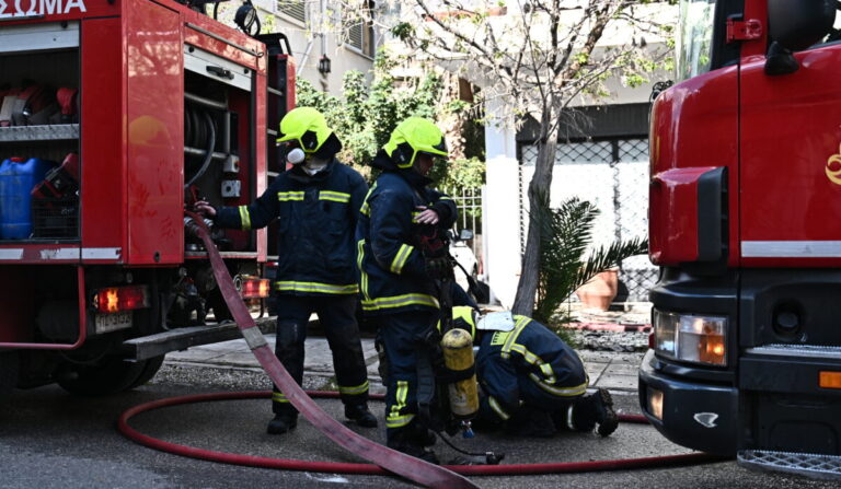 Νεκρή ηλικιωμένη σε διαμέρισμα στο Μοσχάτο – Ξέσπασε φωτιά στο σπίτι της