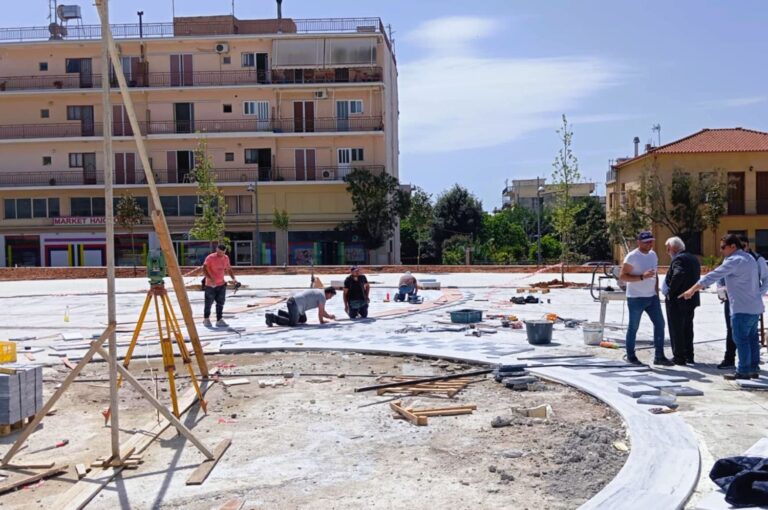 Στην τελική φάση η ανάπλαση της πλατείας Ανεμομύλου στην Αμαλιάδα