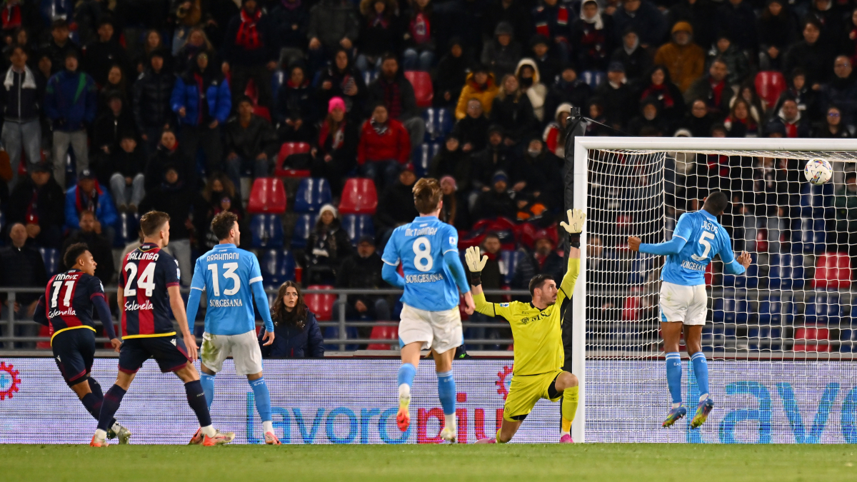 Serie A: Η Νάπολι «στραβοπάτησε» με 1-1 στην Μπολόνια