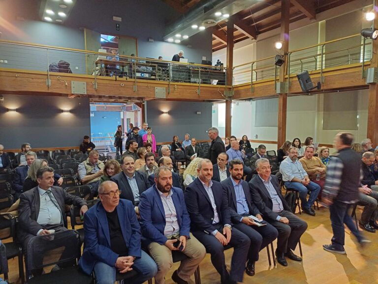 Χανιά: Ξεκίνησαν οι εργασίες του Πανελλήνιου Συνεδρίου Περιφερειακού Τύπου