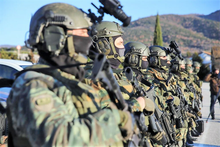 Υπόθεση κατασκοπείας με «άρωμα» Ρωσίας στην Αλεξανδρούπολη: Συνελήφθη στην Λιθουανία συνεργός του 59χρονου που κατέγραφε στρατιωτικό υλικό