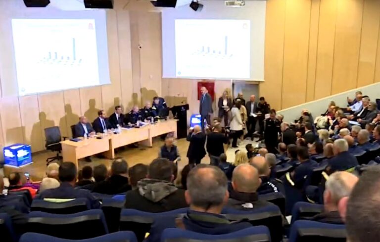 Σύσκεψη του υπουργείου Πολιτικής Κρίσης και Πολιτικής Προστασίας στη Θεσσαλονίκη παρουσία του Γ.Κεφαλογιάννη
