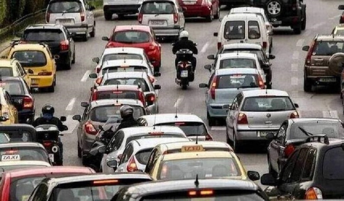 Τέλη κυκλοφορίας με τον μήνα: Στην Βουλή η τροπολογία