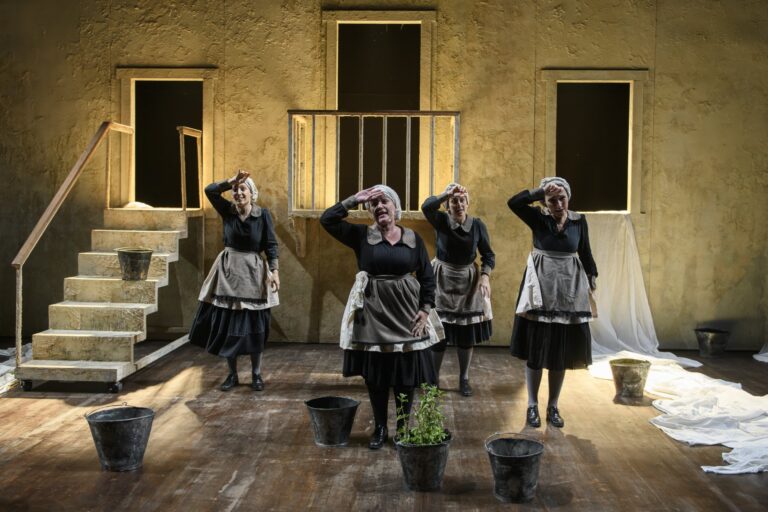 «Σπυριδούλες»- Για έξι παραστάσεις στο Metropolitan: The Urban Theater