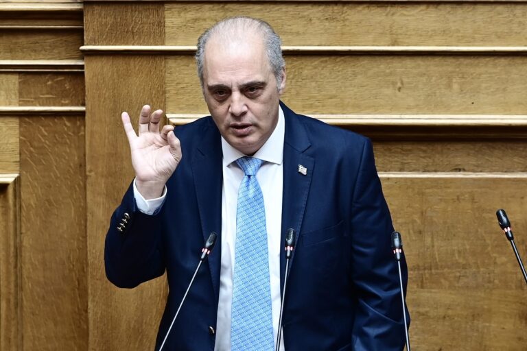 Βουλή – Πόρισμα Προκαταρκτικής- Κυρ. Βελόπουλος: Ο πρωθυπουργός θα έπρεπε να είναι εδώ και να απολογηθεί για τα πολιτικά του λάθη στο έγκλημα των Τεμπών