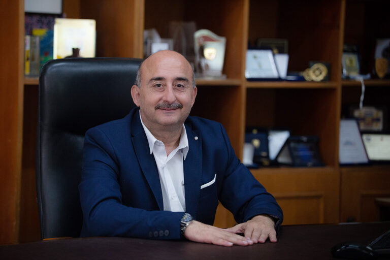 Θεσσαλία: Ν. Σακκάς – “Καίριο πλήγμα στους Δήμους από την εξέλιξη του Προγράμματος Απασχόλησης Ανέργων 55 ετών+”