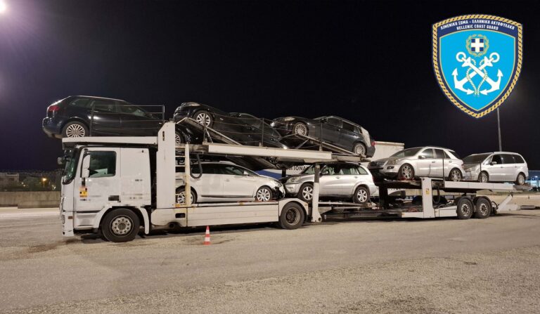 Μετέφερε κλεμμένα οχήματα από την Ιταλία με πλαστά έγγραφα – Σύλληψη 49χρονου στο λιμάνι της Ηγουμενίτσας