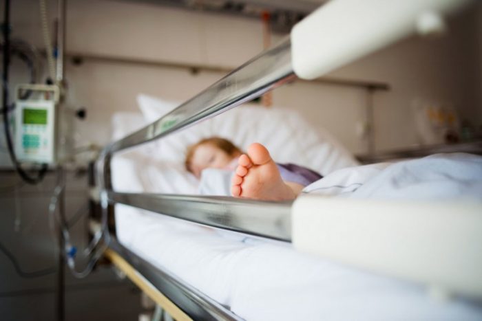 Χανιά: 6χρονη έπεσε από ύψος 4 μέτρων σε ξενοδοχείο του Πλατανιά
