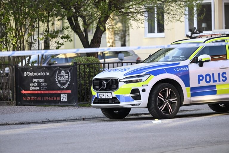 Yπόθεση φόνου τριών ανθρώπων στην Ουψάλα:  Τρεις νέες συλλήψεις, ελεύθερος αφέθηκε ο 16χρονος που είχε συλληφθεί ως ύποπτος