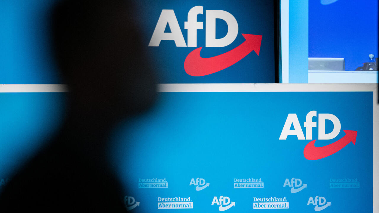 «Πόλεμος» δηλώσεων ΗΠΑ-Γερμανίας για το AfD: Ξαναχτίζουν το τείχος του Βερολίνου – Αυτή είναι η Δημοκρατία, απαντά η κυβέρνηση