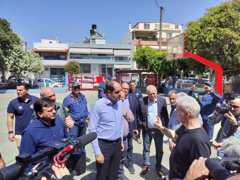Ηράκλειο – Γ. Κεφαλογιάννης: “Κανένα ζήτημα ανησυχίας για την ασφάλεια των κτιρίων” – Αυτοψία μετά το σεισμό των 6,1 Ρίχτερ