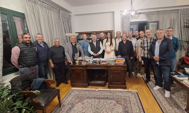 Ένταση στο Δημοτικό Συμβούλιο Πρέβεζας με φόντο τη λειτουργία του Λιμενικού Ταμείου