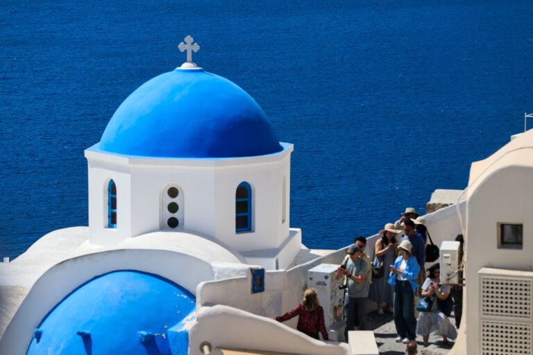 Κοινωνικός Τουρισμός: Άνοιξε η πλατφόρμα – Τα βήματα για την υποβολή αίτησης και οι δικαιούχοι
