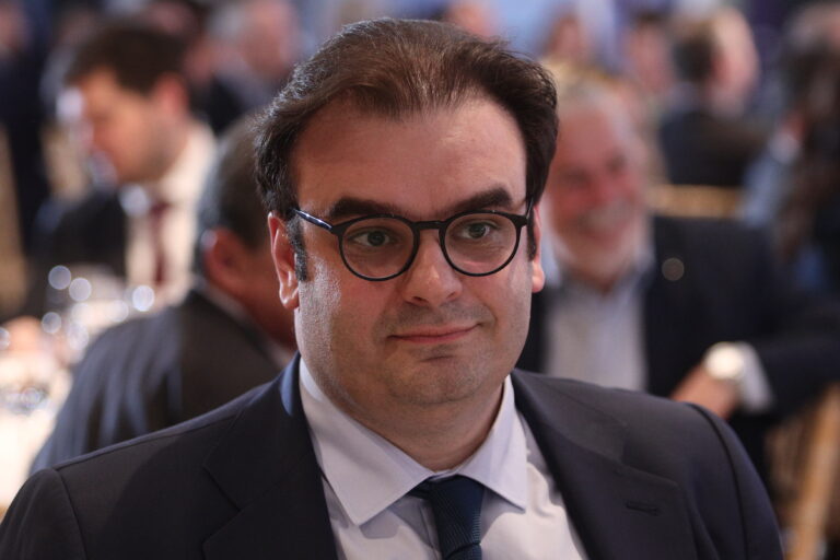 Συνάντηση Κυρ. Πιερρακάκη με το προεδρείο του ΣΕΛΠΕ: Να δώσουμε ακόμη μεγαλύτερη ώθηση στην ανάπτυξη