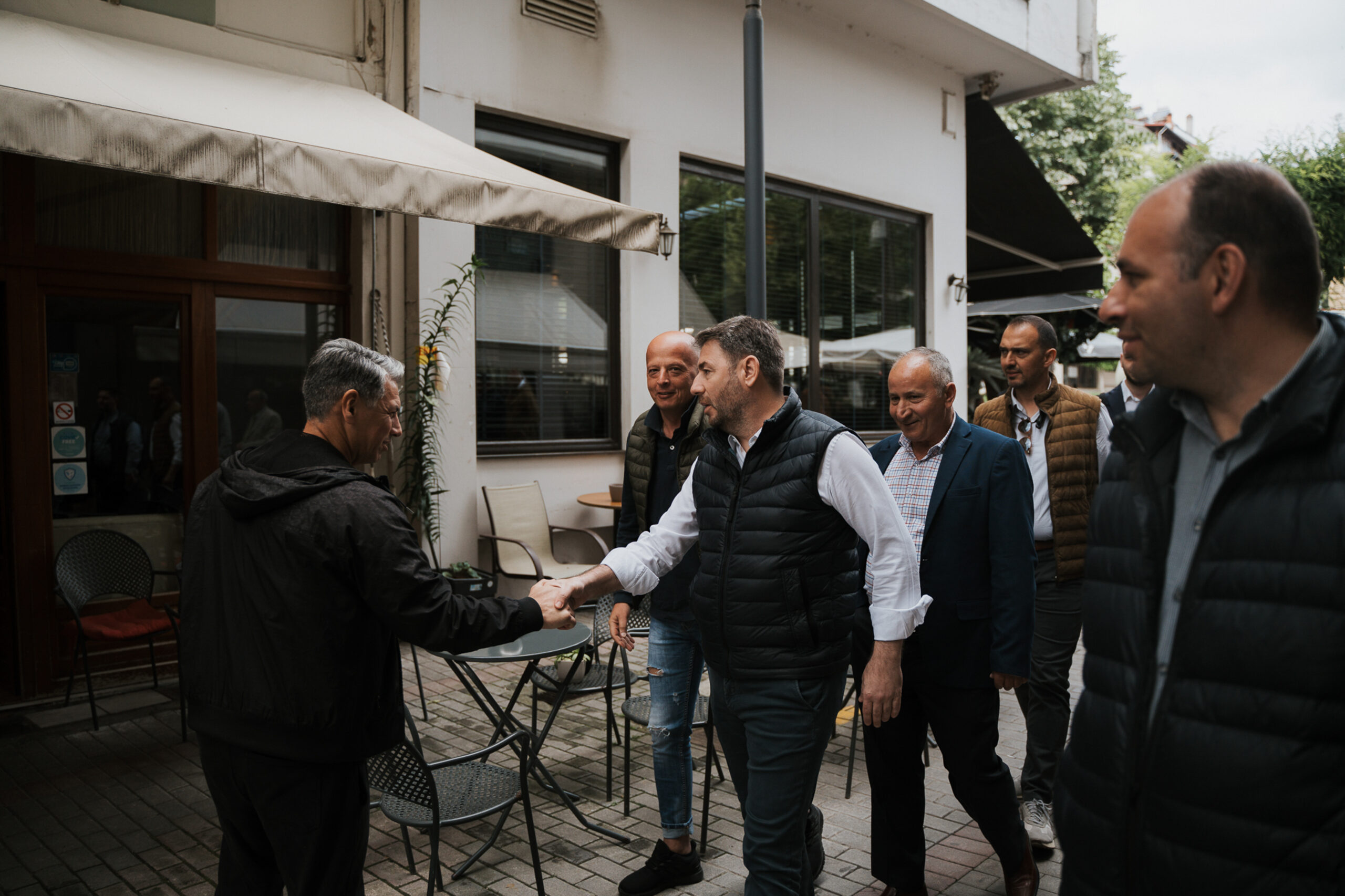 ΕΠΙΣΚΕΨΗ ΤΟΥ ΠΡΟΕΔΡΟΥ ΤΟΥ ΠΑΣΟΚ - ΚΙΝΗΜΑΤΟΣ ΑΛΛΑΓΗΣ ΝΙΚΟΥ ΑΝΔΡΟΥΛΑΚΗ ΣΤΑ ΓΡΕΒΕΝΑ (ΓΡΑΦΕΙΟ ΤΥΠΟΥ ΠΑΣΟΚ-ΚΙΝΗΜΑΤΟΣ ΑΛΛΑΓΗΣ/EUROKINISSI)