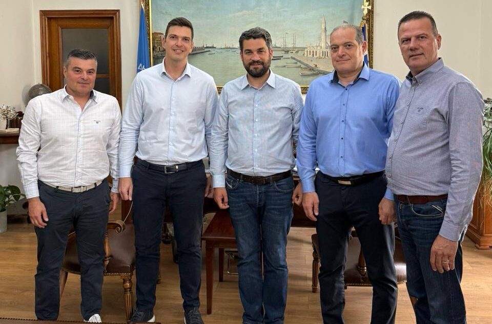 Συνάντηση Αλ. Μαρκογιαννάκη με τον Δήμαρχο Χανίων για την αξιοποίηση 140 στρεμμάτων στην Αγ. Μαρίνα
