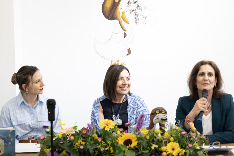 Θεσσαλονίκη: Παρουσίαση του βιβλίου «Η γεμάτη αυγοθήκη» με αφορμή τη γιορτή της Μητέρας