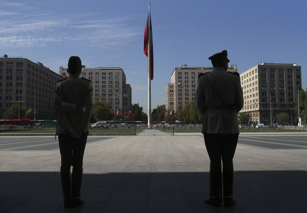 Χιλή: Εκκενώθηκε το προεδρικό μέγαρο λόγω έντονης οσμής αερίου