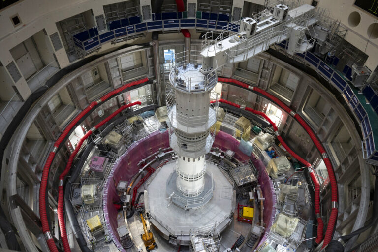 ITER: Στο τελικό στάδιο η κατασκευή του ισχυρότερου μαγνήτη στον κόσμο – Ορόσημο για το παγκόσμιο πρόγραμμα πυρηνικής σύντηξης