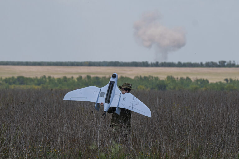 Ουκρανία: Ρώσοι πυροσβέστες στόχος drones στην ανατολική περιφέρεια Ντονέτσκ