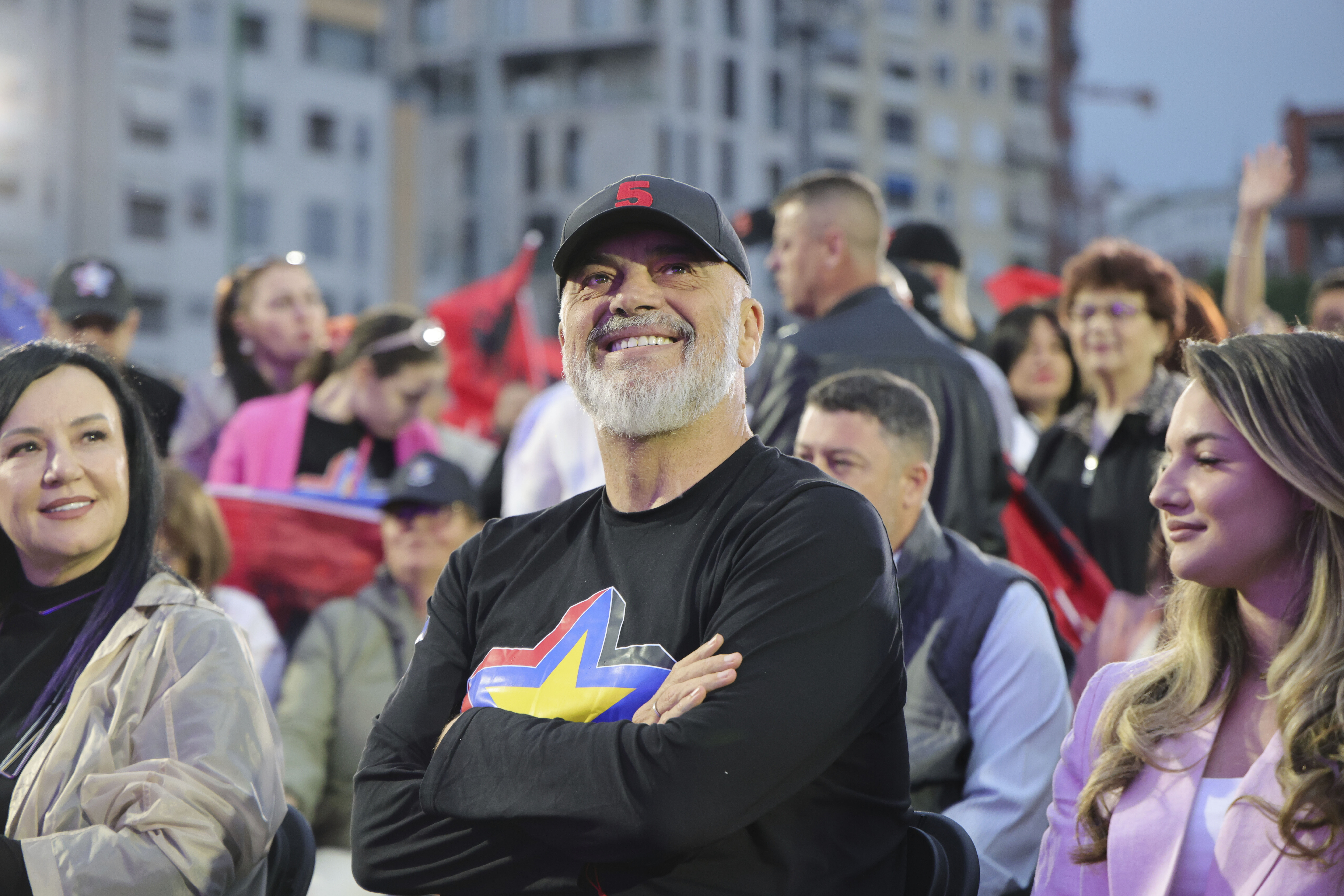 Το ΕΡΤNews στις αλβανικές εκλογές: Προς νέα θητεία ο Ράμα – Άγγιξε το 58% η αποχή