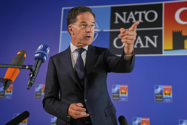 Μαρκ Ρούτε: Στη Ρωσία το «μπαλάκι» για τυχόν ειρηνευτικές συνομιλίες με την Ουκρανία
