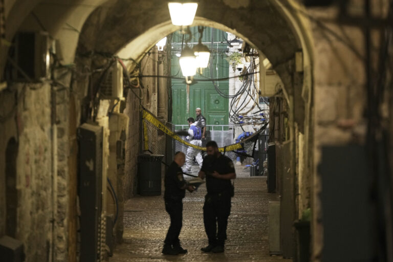 Ισραηλινός αστυνομικός τραυματίστηκε σε επίθεση με μαχαίρι στην Ιερουσαλήμ – Ο δράστης «εξουδετερώθηκε» απο τις δυνάμεις ασφαλείας