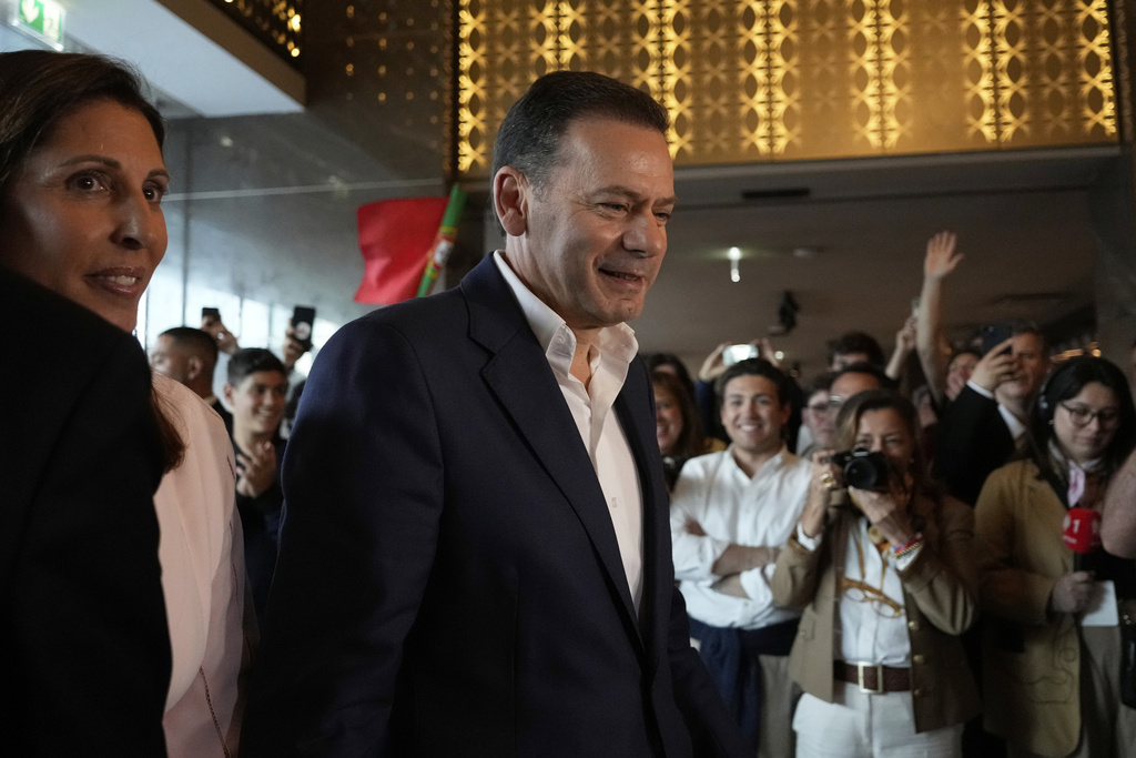 Βουλευτικές εκλογές στην Πορτογαλία: Νίκη της δεξιάς – Παραιτείται ο ηγέτης των Σοσιαλιστών