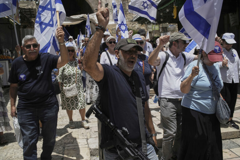 Επεισόδια κατά τη διάρκεια της πορείας Ισραηλινών εθνικιστών για την «Ημέρα της Ιερουσαλήμ» – Φώναζαν «θάνατος στους Άραβες»