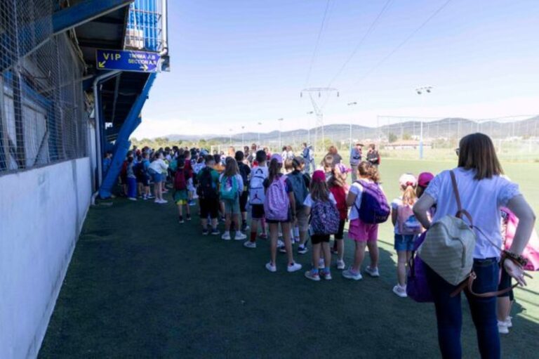 Επίσκεψη μαθητών στο στάδιο «Θεόδωρος Κολοκοτρώνης»