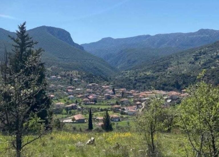 Πεζοπορία με τον Ε.Ο.Σ. Τρίπολης στην Καμενίτσα