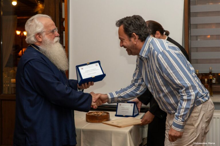 Ο Μητροπολίτης Ιγνάτιος βραβεύει συλλόγους της Μαγνησίας