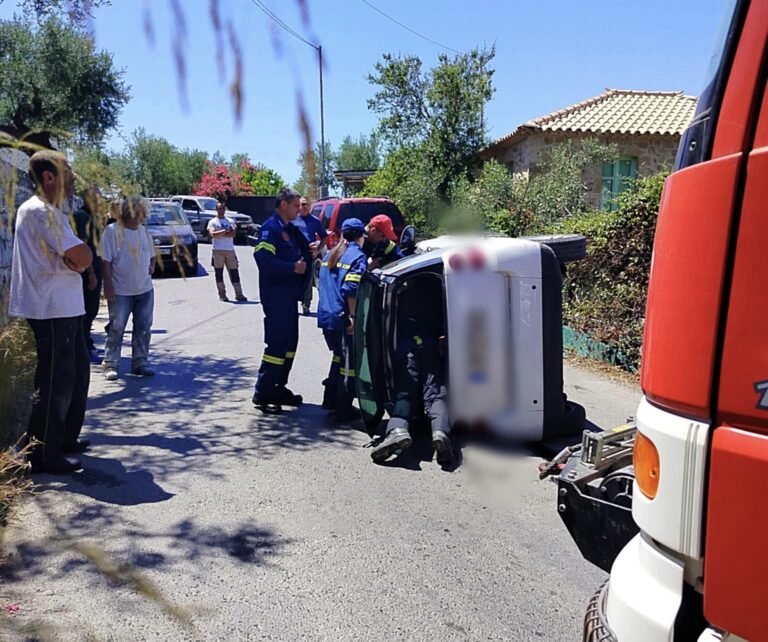 Μεσσηνία: Τροχαίο με απεγκλωβισμό στην Παλιόχωρα Αβίας
